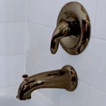 6 in. Decorative Tub Spout with Pull Up Diverter in Oil Rubbed Bronze