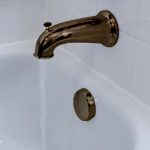 6 in. Decorative Tub Spout with Pull Up Diverter in Oil Rubbed Bronze