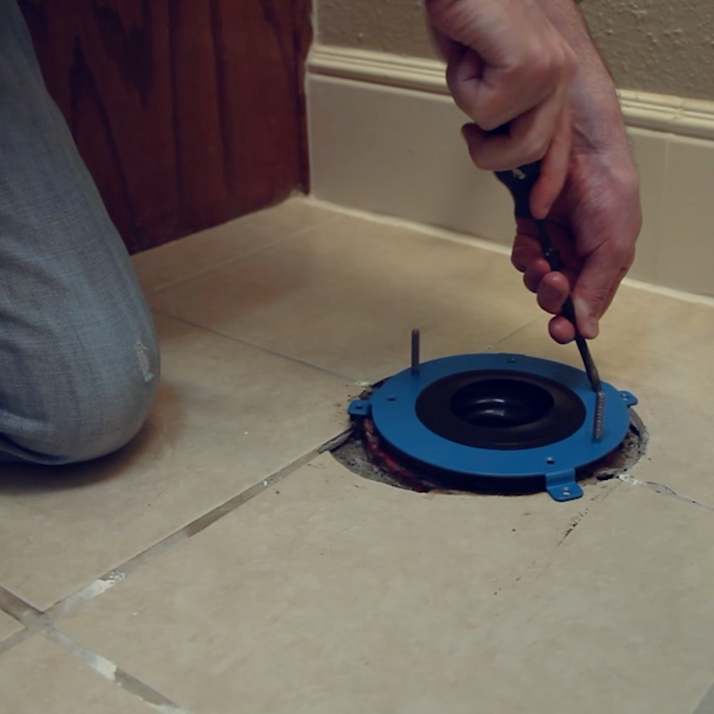 HydroSeat Toilet Flange Repair Plumbing Parts by Danco