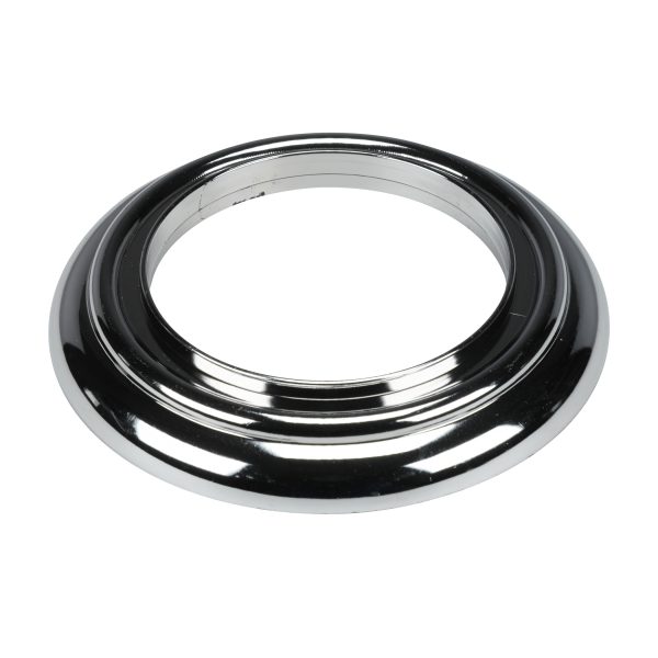 Decorative Tub Spout Remodeling Ring in Chrome