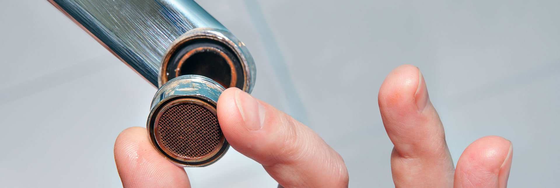 How to Replace a Bathroom Faucet Aerator